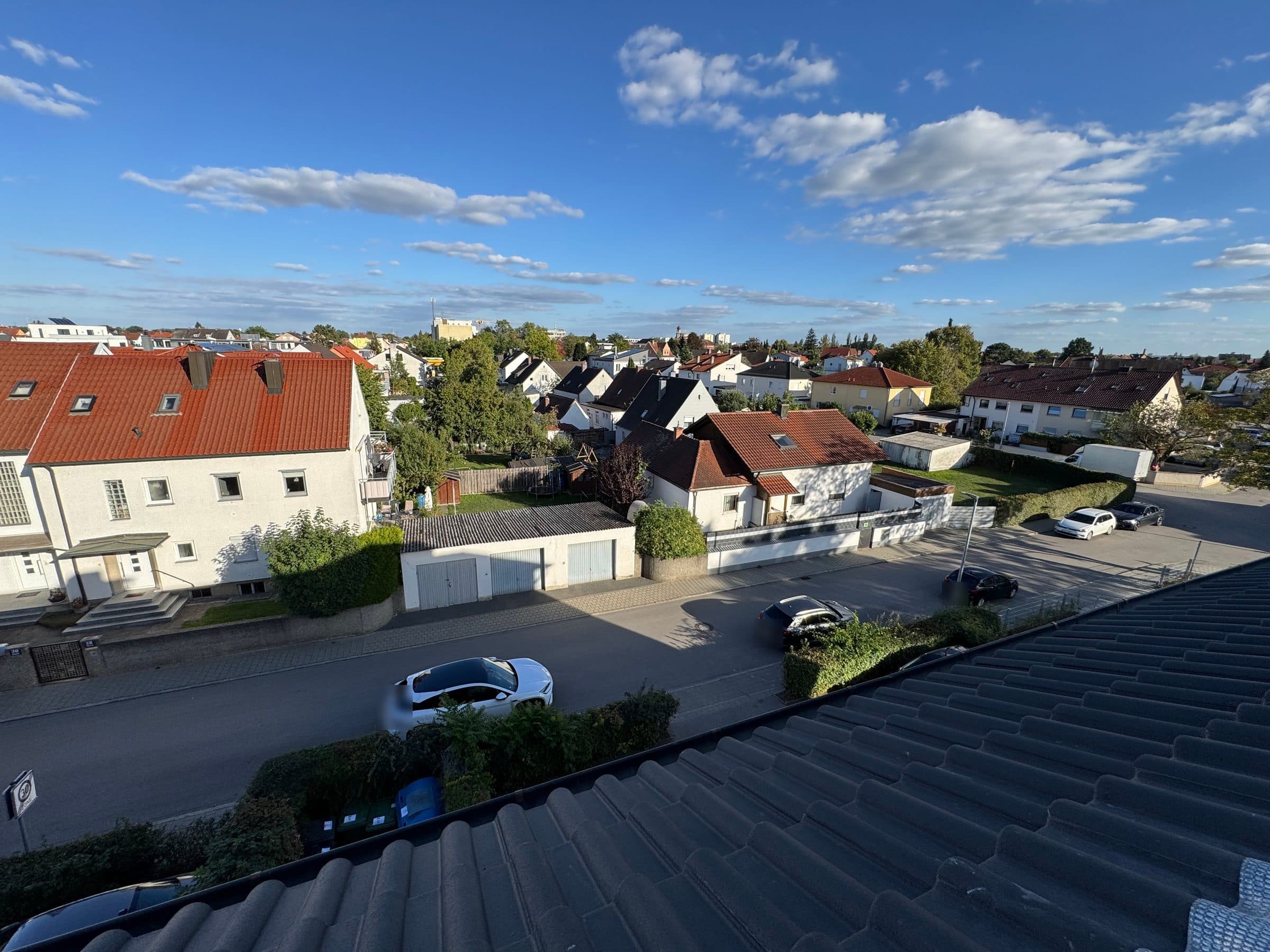 Blick aus der Gaube über die Nachbarschaft